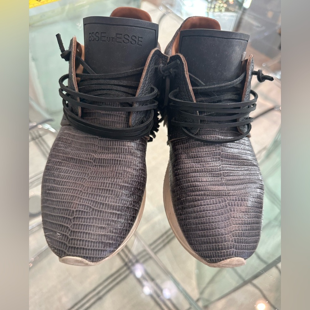 EsseUTesse fringe sneakers. 38